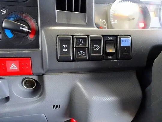 エルフ 1.15t 4WD FFL Sタイヤ Wキャブ