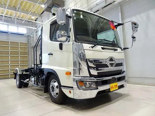 レンジャー 3.65t 標準ベッド付 アームロール 240ps