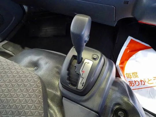 エルフ 2.95t 高床 標準ロング アルミバン