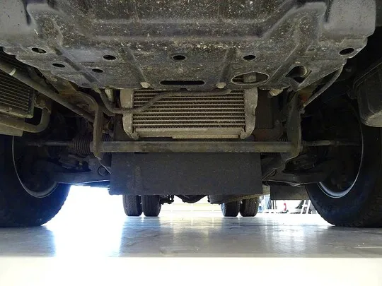 デュトロ  2t 4WD FJL 標準 タダノ3段クレーン付