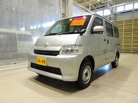 ボンゴバン DX 0.7t 4WD 2/5人乗り 5ドア ガソリン
