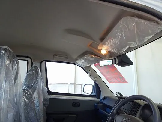 ボンゴバン DX 0.7t 4WD 2/5人乗り 5ドア ガソリン