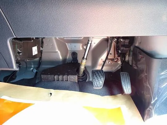 ボンゴバン DX 0.7t 4WD 2/5人乗り 5ドア ガソリン