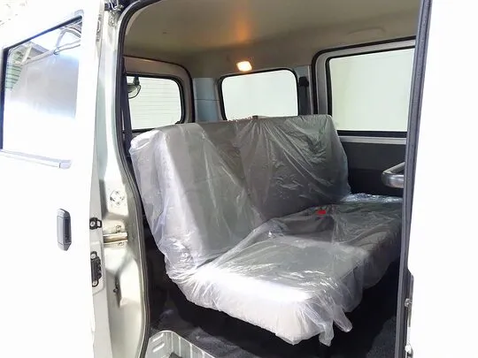 ボンゴバン DX 0.7t 4WD 2/5人乗り 5ドア ガソリン