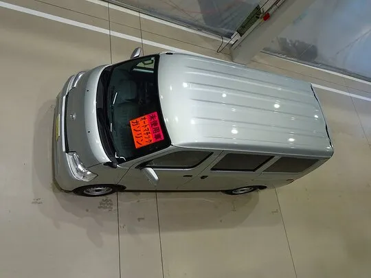 ボンゴバン DX 0.7t 4WD 2/5人乗り 5ドア ガソリン