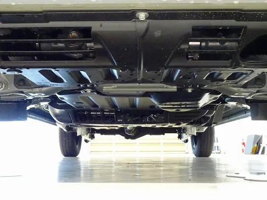 ボンゴバン DX 0.7t 4WD 2/5人乗り 5ドア ガソリン