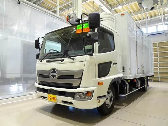 レンジャー 2.25t ワイドベッド付 低温冷凍車 格納ゲート付 リアエアサス 240ps