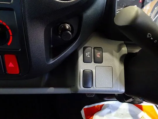 デュトロ 3.5t FJL ワイド超ロング ユニック4段クレーン付 未使用車