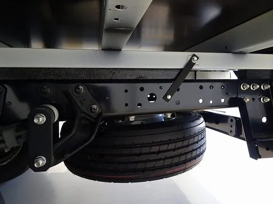 デュトロ 3.5t FJL ワイド超ロング ユニック4段クレーン付 未使用車