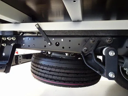デュトロ 3.5t FJL ワイド超ロング ユニック4段クレーン付 未使用車