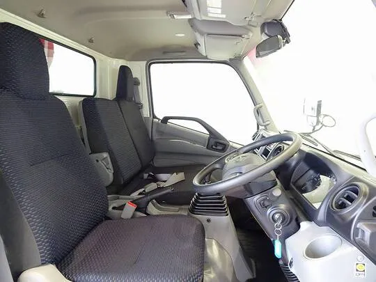 デュトロ 3.5t FJL ワイド超ロング ユニック4段クレーン付 未使用車