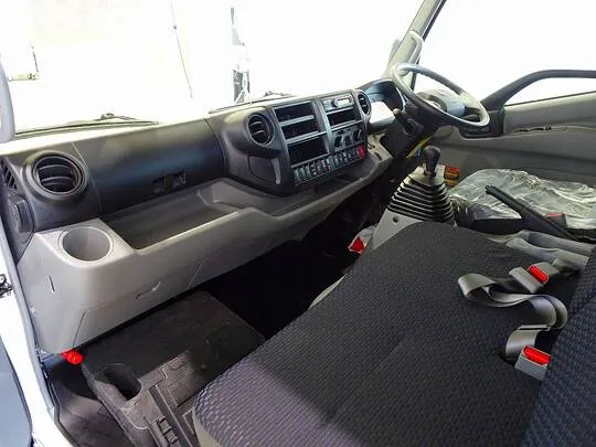 デュトロ 3.5t FJL ワイド超ロング ユニック4段クレーン付 未使用車
