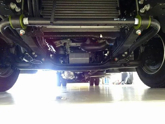 レンジャー 2.3t ワイドベッド付 低温冷凍車 格納ゲート付 リアエアサス 240ps 未使用車