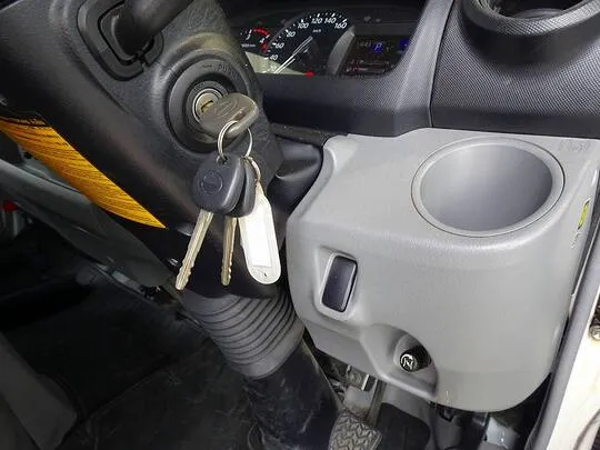 デュトロ 1.95t FJL 標準 低温冷凍車 スタンバイ付 総重量5t未満
