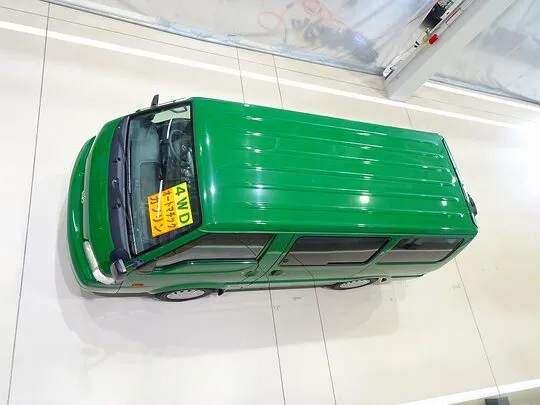 ボンゴバン DX 1t 4WD 2/5人乗り 5ドア ガソリン