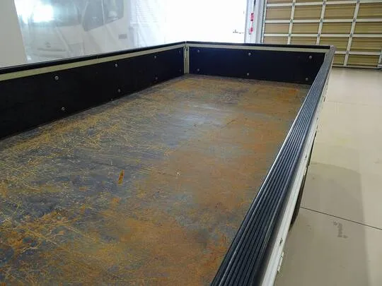 エルフ 2t FFL 標準 平ボデー 総重量5t未満