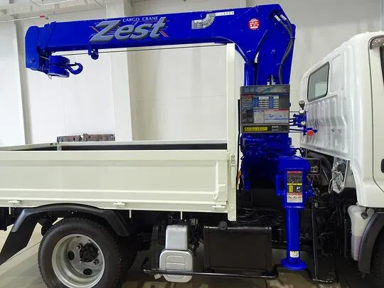 【年次点検済】デュトロ  2t 4WD FJL 標準 タダノ3段クレーン付