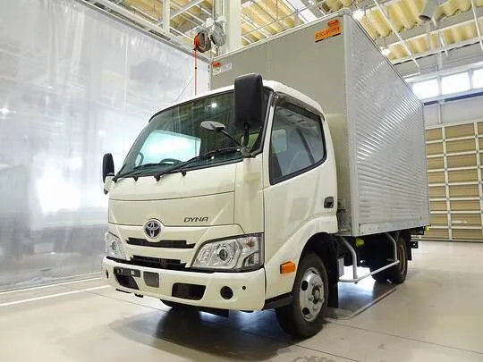 ダイナ 2t FJL 標準セミロング アルミバン 総重量5t未満