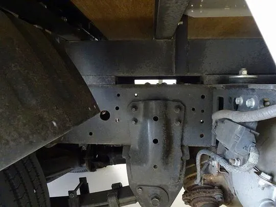 ダイナ 2t FJL 標準セミロング アルミバン 総重量5t未満