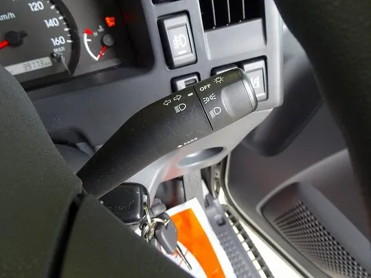 エルフ 1.85t FFL ワイドロング 低温冷凍車 格納ゲート/スタンバイ付
