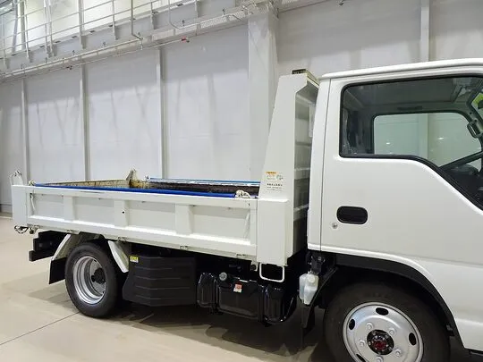 エルフ 2.95t 4No. 4WD FFL 強化ダンプ