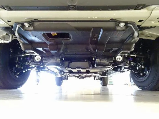 ハイエースバン DX 1t 4WD 3/6人乗り 5ドア 未使用車