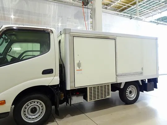 トヨエース 1.35t 4WD FJL Sタイヤ 4No. 低温冷凍車
