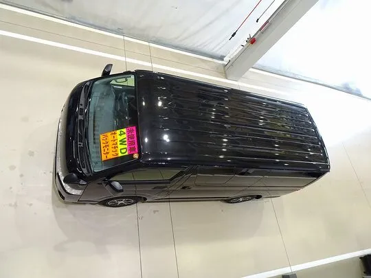 ハイエースバン DX GL-P 1t 4WD 3/6人乗り 5ドア 未使用車