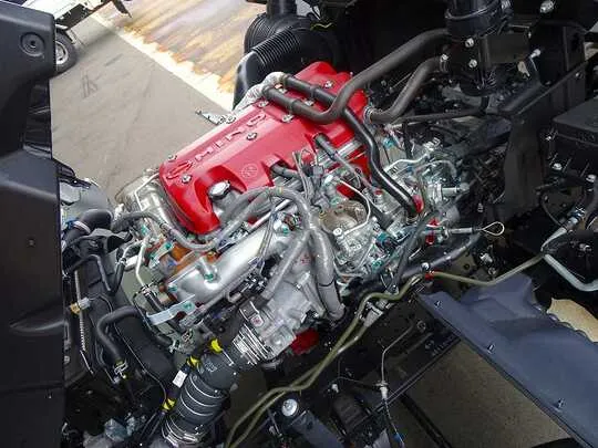 レンジャー 2.85t ワイドベッド付 アルミウイング 240ps