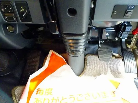 ローザ 28人乗り マイクロバス 175ps プレミアムグレード