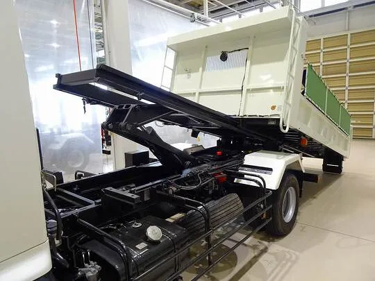 レンジャー 5t  増トン  標準ベッドレス ローダーダンプ 210ps