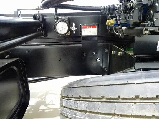 レンジャー 5t  増トン  標準ベッドレス ローダーダンプ 210ps