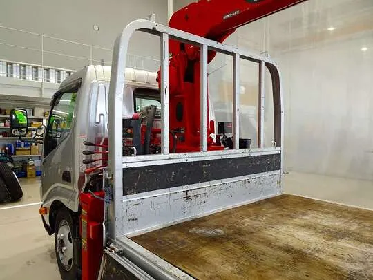【年次点検済】デュトロ 2t 4WD FJL 標準ロング ユニック3段クレーン付