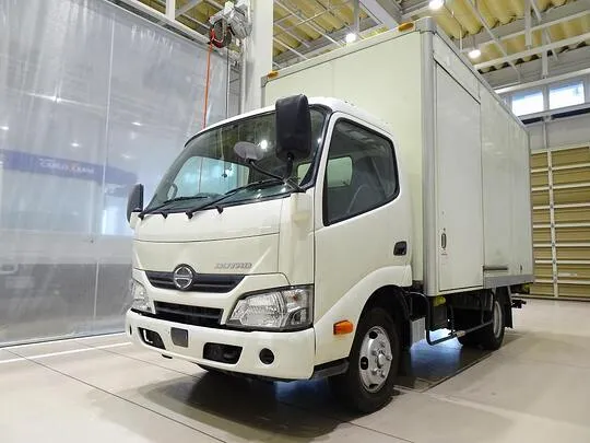 デュトロ 2t FJL 標準セミロング パネルバン 総重量5t未満
