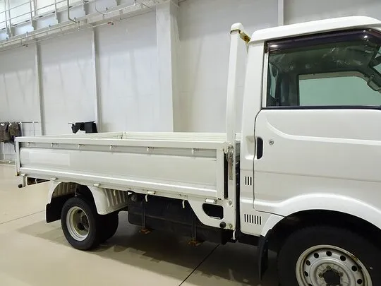 ボンゴトラック DX 1t 4ＷＤ ワイドロー Ｗタイヤ 平ボデー ガソリン