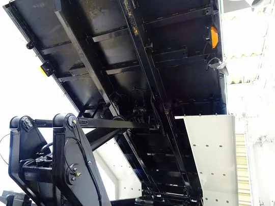 プロフィア 9t 3軸 2デフ ダンプ 380ps