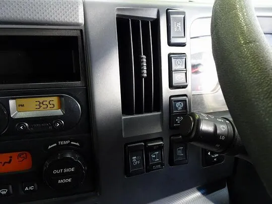 フォワード 2.55t ワイドベッド付 アルミウイング フルゲート付 240ps