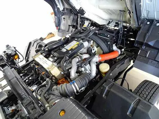 フォワード 2.55t ワイドベッド付 アルミウイング フルゲート付 240ps