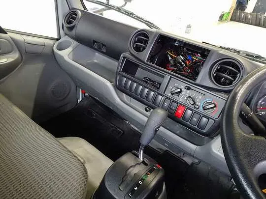 ダイナ 1.25t 4WD FJL Sタイヤ 平ボデー