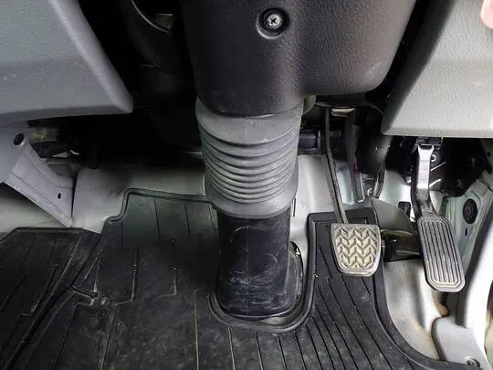 ダイナ 1.25t 4WD FJL Sタイヤ 平ボデー