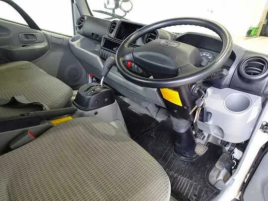 ダイナ 1.25t 4WD FJL Sタイヤ 平ボデー