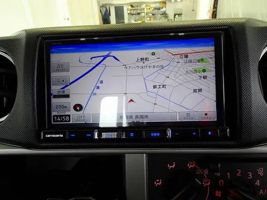 ダイナ 2t FJL 標準セミロング 平ボデー 総重量5t未満