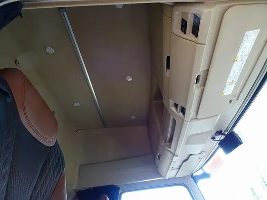 プロフィア 12t 3軸 1デフ 低温冷凍ウイング リアエアサス スタンバイ/サブエンジン付 380ps