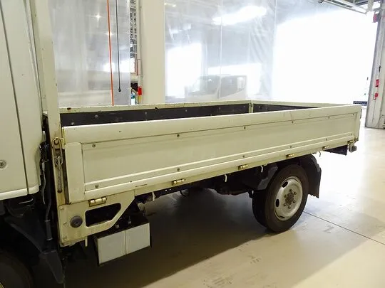 エルフ 1.5t 4WD FFL Sタイヤ 平ボデー