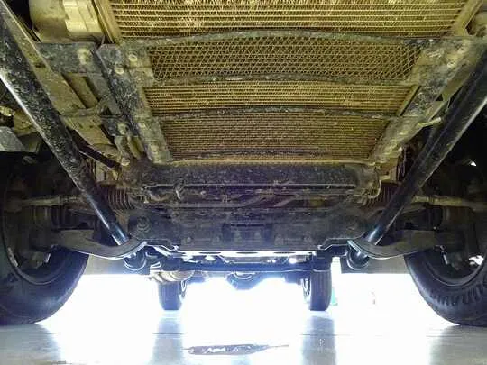 エルフ 1.5t 4WD FFL Sタイヤ 平ボデー