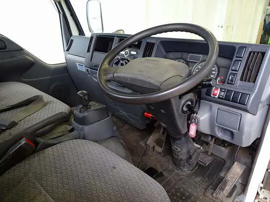エルフ 1.5t 4WD FFL Sタイヤ 平ボデー