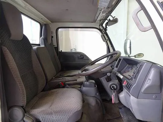 エルフ 1.5t 4WD FFL Sタイヤ 平ボデー