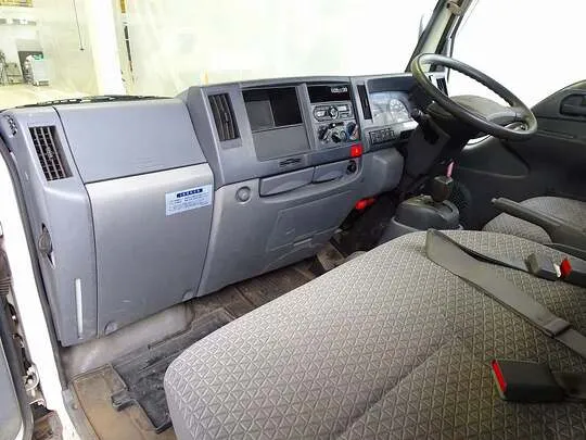 エルフ 1.5t 4WD FFL Sタイヤ 平ボデー