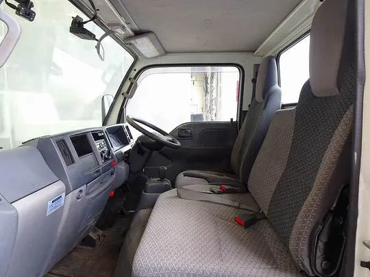 エルフ 1.5t 4WD FFL Sタイヤ 平ボデー