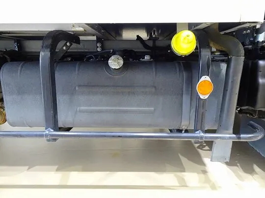 デュトロ 2.95t FJL 標準ロング 中温冷凍車